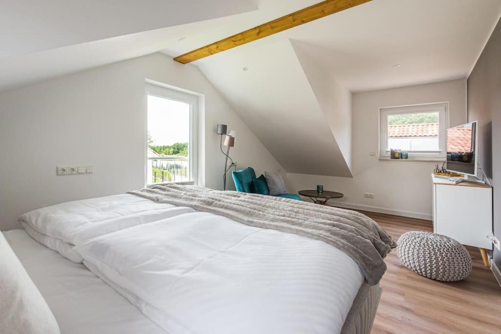 5 Sterne-Ferienhaus Eisvogel Am See Mit Sauna Und Kamin Краков-ам-Зе Экстерьер фото
